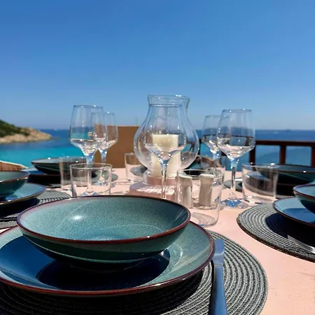 Affascinante Fronte Mare - Seafront - Wi-fi, Access & Parking *