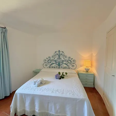 Lejlighed Affascinante Fronte Mare - Seafront - Wi-fi, Access & Parking Porto Cervo